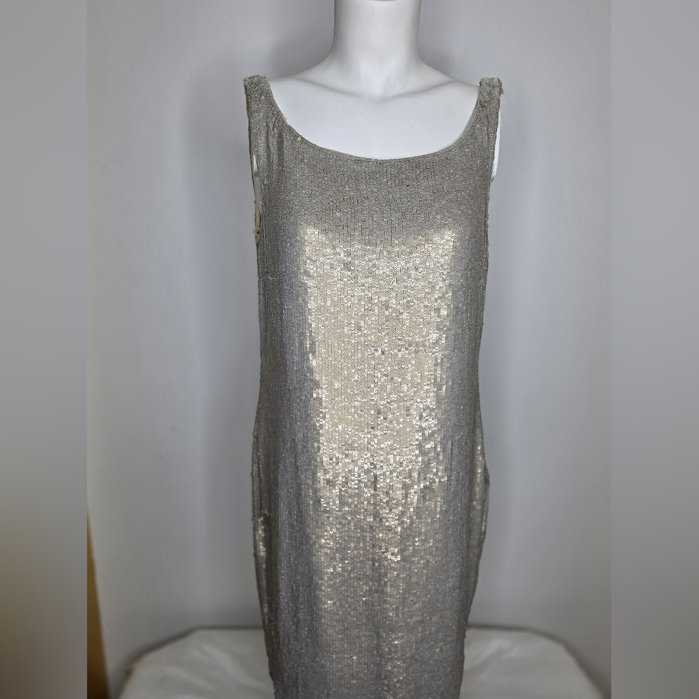 Kaufmanfranco Size 8/44 Elegant Silver Sequin Dress